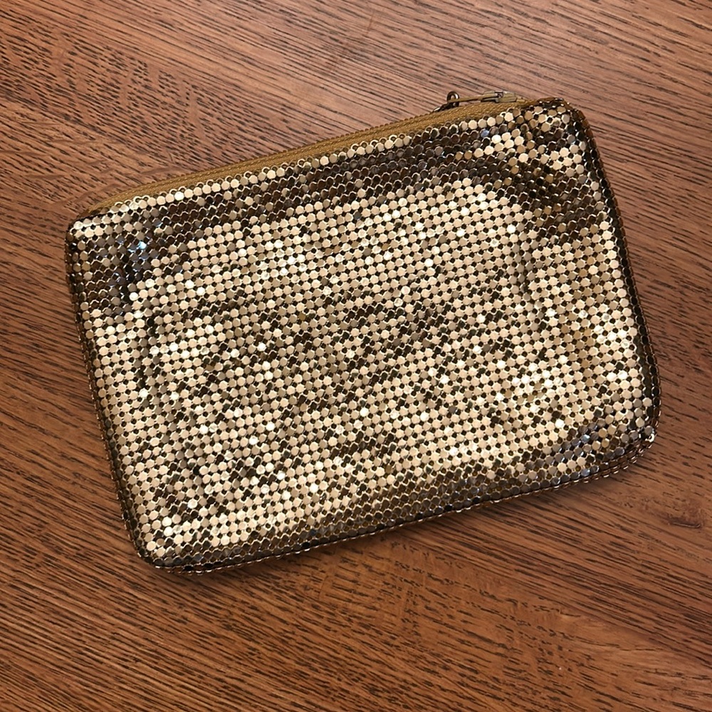 ANTIQUE VINTAGE GOLD MESH WHITING DAVIS SMALL CLUTCH/COIN PURSE